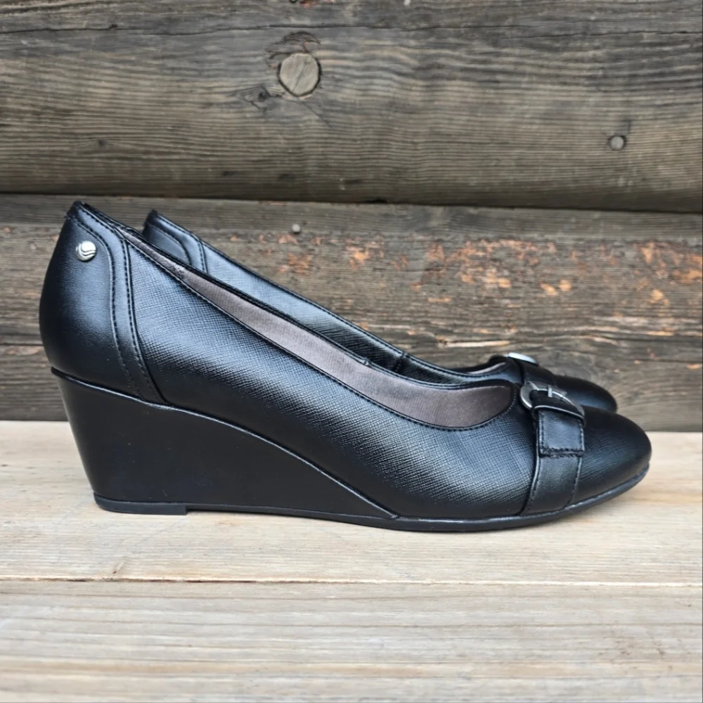 Life Stride Julep Y2K Office Siren Revival  Comfort Wedge Pump 10M